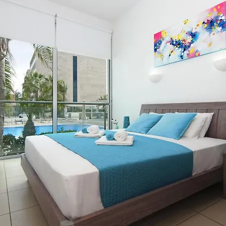 Diana - Coralli Beachfront *