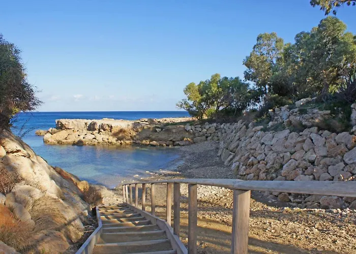 Diana - Coralli Beachfront Protaras