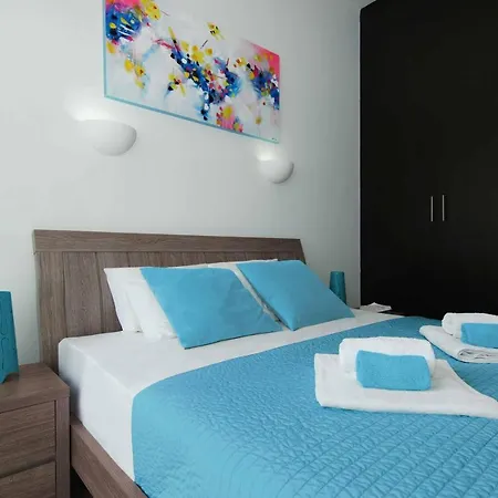 Diana - Coralli Beachfront アパート *